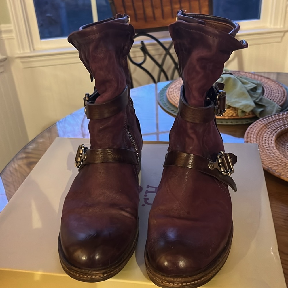 AS98 Women’s Boots - Picture 2 of 5
